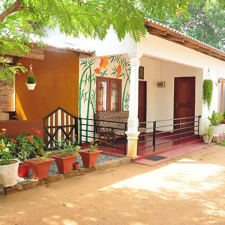 Pawansa Home Stay Habarana Esterno foto