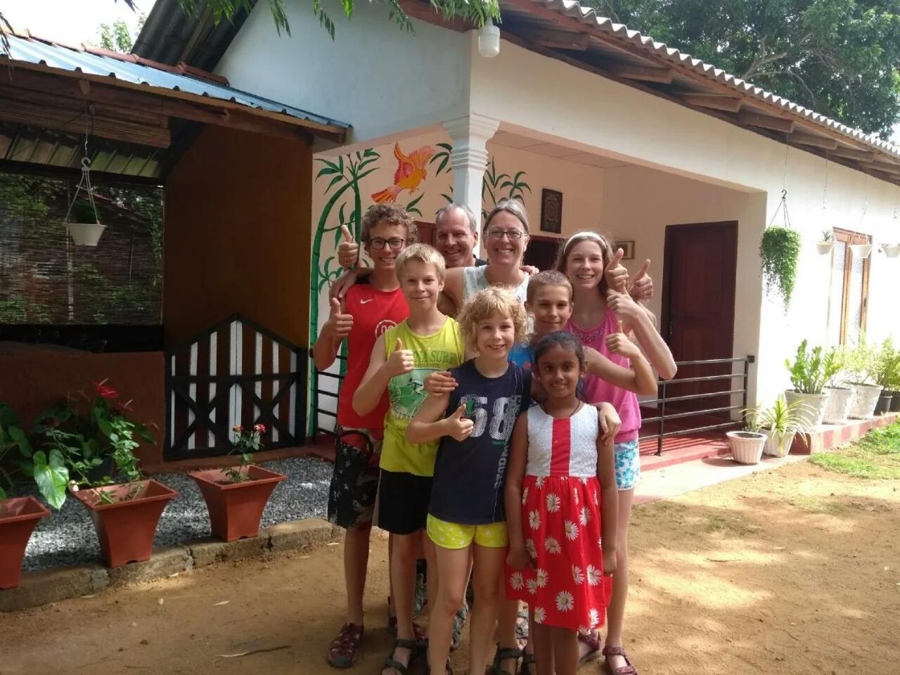 Pawansa Home Stay Habarana Esterno foto